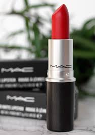 Im gegensatz zu den anderen farben ist dieser lippenstift von der textur her eher. Beauty Neue Lippenstifte Von Mac Lavie Deboite