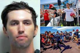 Chinese skiers cool off at world's largest indoor ski park