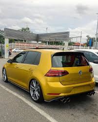 Ho votato a favore del muso e del sedere della golf6 e anche a me essendo ex possessore di golf4, trovo su questa nuova alcune similitudini. Turmeric Yellow Golf 7 5 R Golf 5 Golf 7 R