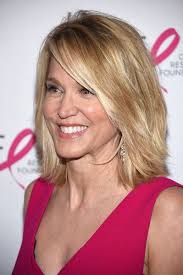 Apply a hair oil like the dove advanced hair series shine revived treatment to the lengths of for inspiration for how to style long wavy hair. Paula Zahn Paula Zahn Photos 2017 Hot Pink Party In New York City Zimbio Medium Hair Styles Short Hair Styles Easy Hair Styles