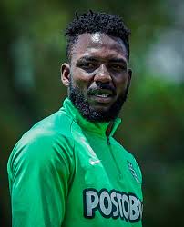 🚨Nacional no ha podido llegar a un acuerdo con Álvaro Angulo. El tema se  debería estar definiendo entre hoy y mañana. 📌 Aún hay una distancia entre  las partes. ➜ Sebastián Arango