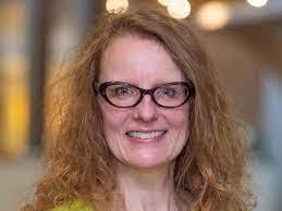 Tracy Landreth's Instagram, Twitter & Facebook