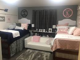 7 Cute College Dorm Rooms Dorm Decor Ideas College Dorm Room Decor Dorm Room Diy Girls Dorm Room