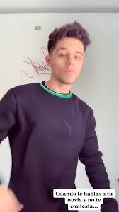 Alex y pato son hermanos,pato tiene una novia llamada maia y le dijo a alex que la cuide mientras se iba españa con su familia. Alex Hoyer Tiktok Analytik Profil Videos Hashtags Exolyt