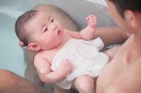 Bathing Your Baby Nct