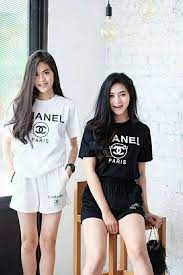 Naluri pertama anda mungkin melompat kegirangan pada kesempatan untuk bekerja tanpa harus memikirkan pakaian yang digunakan. Ys Jab Bisa Cod Setelan Channel Paris Set Pendek Stelan Celana Dan Baju Good Quality Bisa Bayar Ditempat Lazada Indonesia