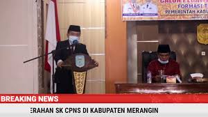 Pulau badul adalah pulau kecil yang meiliki luas hanya sekitar 2 hektar, pantai pasir putih nya yang mengelilingi daratan kecil ditumbuhi pepohonan cemara pantai membuat pulau ini 05.00 tiba di ds. Situs Resmi Pemerintah Kabupaten Merangin
