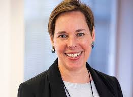 Anna Tozer's Instagram, Twitter & Facebook