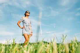 Acne medications are full of harsh chemicals that do more harm than good. Premium Photo Beautiful Girl In Dress On Green Field People And Nature Concept