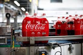 Phát hiện chất độc hại trong quá trình sản xuất, Coca-Cola thu hồi ...