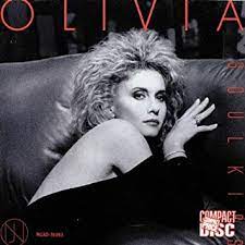 It was released as the lead single from the album on 25 september 1985 by mca records. Soulkiss Newton John Olivia Amazon De Musik