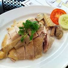 Untuk sausnya, tumis bawang putih dan jahe degan minyak wijen sampai harum. Resep Dan Cara Membuat Ayam Hainan Ala Chinese Food Yang Enak Dan Mudah Selerasa Com