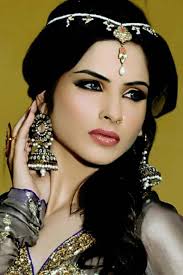 Best south indian bridal hairstyles. Latest Pakistani Bridal Wedding Hairstyles Trends 2020 2021 Collection