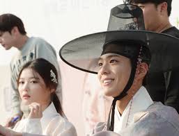 Park bo gum girlfriend, net worth, cars, house, biography, lifestyle tell me in the comment box below, my channel subscribe. Park Bo Gum Girlfriend