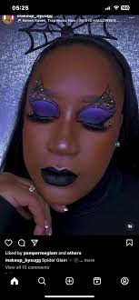 My little stylist said I look like Tricky from Subway Surfers 😜so here we  are 🧛🏻 happy Halloween everyone #friday #familyfirst