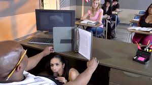 Tia Cyrus blows her PE teacher as hes giving his lecture - Porn Movies -  3Movs