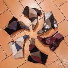 Firenze Sept 24th How Do You Do It Well We Say Good Morning To Everyone We Smile To Each Other We Respect The Different O Unique Pieces Lace Up Flat Crafts