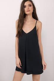 A Dress That Can Easily Flatter You The Shift Dress Easys Site In 2020 Shift Dress Black Black Slip Dress Dresses