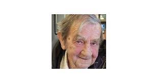 Tina Lauderdale's Instagram, Twitter & Facebook