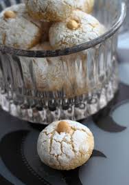 Gâteau sec naturel au sucre ghribia : Une Reprise Toute En Douceur Apres Une Petite Pause Involontaire Avec Ces Mignardises Marocaines Subtilement P Ghribia Patisserie Marocaine Gateaux Et Desserts
