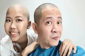 Hình ảnh bố con đạo diễn Đỗ Đức Thành là tận cùng của yêu thương