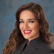 Monica Michelle Ballesteros (@Phoenizziana)