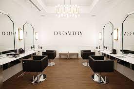 The Best New York City Salons For Getting Party Perfect Hair Salon Interior Salon Interior Design Beauty Salon Decor