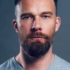 Richard Rowden (@RowdenRichard)