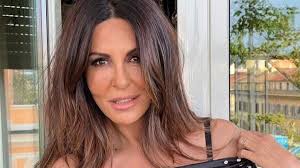 Sabrina Ferilli compie 60 anni: "Auguri a me, grazie di cuore"
