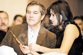 Jun 16, 2021 · imagini surprinzătoare au fost filmate cu telefonul pe un bulevard din iaşi. Cum È™i Au Partajat Averea Dan Bittman È™i SoÈ›ia