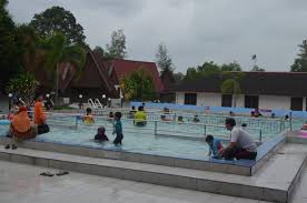 Hubungi kami sekarang untuk tempahan dan pertanyaan lanjut. Sweet Beach Resort Travel Insight