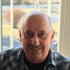 Jerry Batten's Instagram, Twitter & Facebook