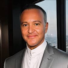 Michael Viserto's Instagram, Twitter & Facebook