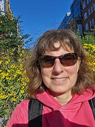 Barbara Derosa's Instagram, Twitter & Facebook