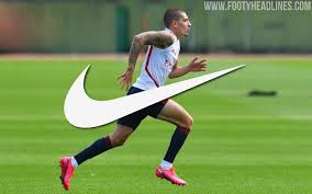 Hector bellerin ultimate team history. Has Hector Bellerin Joined Nike Footy Headlines
