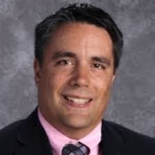 Caroline Hackman's Instagram, Twitter & Facebook