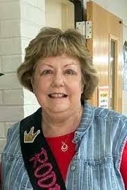 Candace Kay's Instagram, Twitter & Facebook