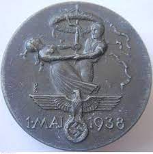 Am mittwoch haben die meisten leute in deuschland frei und auch die schulen bleiben geschlossen. 1 Mai 1938 Tag Der Arbeit Nternational Workers Day Celebrations Germany Pin 33113