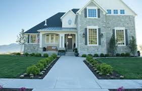 Feb 09, 2021 · a short, gently curved path is certainly more interesting that a completely straight one, and a path that zigzags from side to side will make a space seem larger. Walkway Shapes Curved Vs Straight Landscaping Network