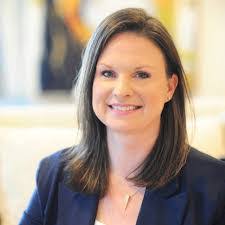 Tammy Rinard's Instagram, Twitter & Facebook