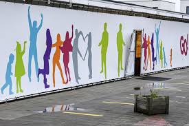 Bars fermés, jauge dans les centres commerciaux: Coronavirus Trois Ecoles Fermees Et Des Activites Parascolaires Interdites Dans Le Brabant Flamand Le Soir