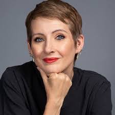 Deonna Smith's Instagram, Twitter & Facebook