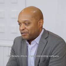 Shaniel Williams's Instagram, Twitter & Facebook