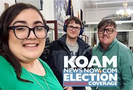 Election results … click for more >> 🗳️ joplinnewsfirst.net/3RcRBJH —  📍Jasper County Courthouse (L-R) Samantha Walker, Photog Gabe, Shannon  Becker.