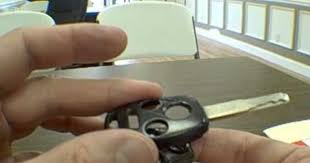 Replace honda key fob battery while the fob is open, hold it together by pressing your thumb where the battery sits, so the pieces stay in their proper location. How To Replace Your Honda Accord Car Key Fob Battery And Save 100 200 Car Key Fob Honda Accord Car Keys