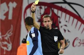 Gladbach wirft stuttgart aus dem pokal. Nach Platzverweis Fur Alassane Plea Wie Weit Durfen Emotionen Im Fussball Noch Gehen Fussball Stuttgarter Nachrichten