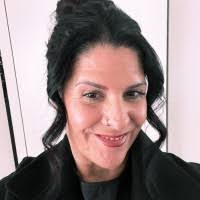 Danielle Minter's Instagram, Twitter & Facebook