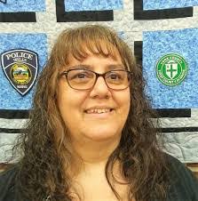 Lori Lemieux's Instagram, Twitter & Facebook