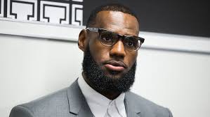 LeBron James Wonders Why Trump Has the Time to Tweet All ...