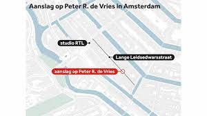 Amsterdam belediye başkanı femke halsema, de vries'in 6 temmuz'da akşam saatlerinde amsterdam'ın merkezinde silahlı saldırıya uğradığını, ağır yaralı olarak hastaneye. 3v9oueufp75z5m